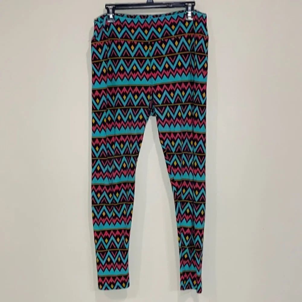 LuLaRoe Leggings. Tall and Curvy (12-18)
